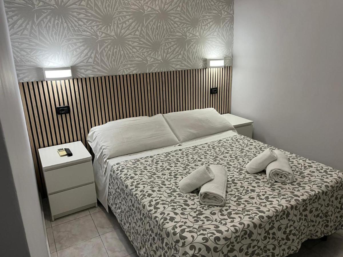Hotel Les Artes Roma Exterior foto